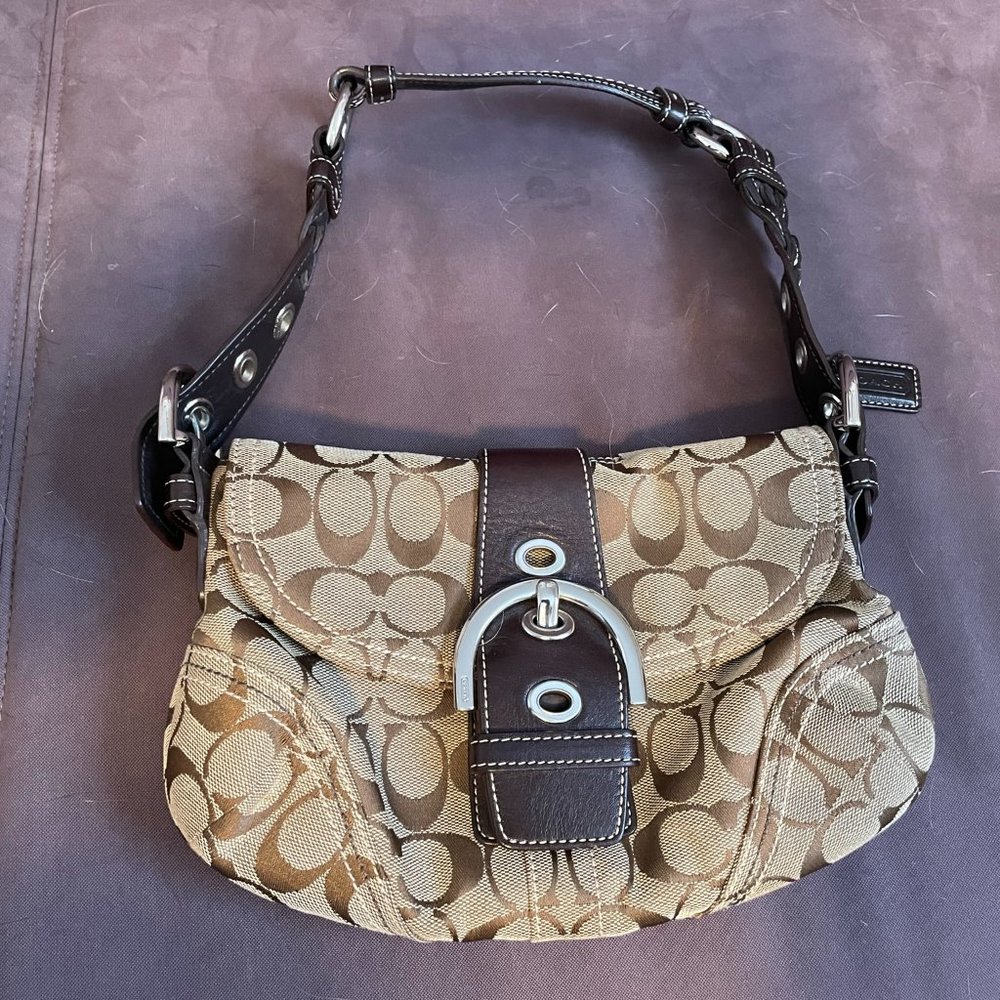 Coach Buckle Purse 90's Style